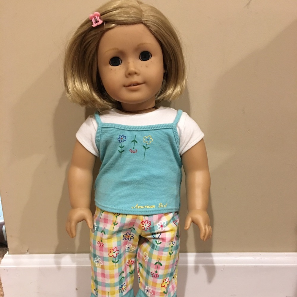 AMERICAN GIRL DOLL-Picnic Time Outfit